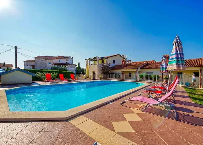 Marina 1 With Shared Pool Apartment *